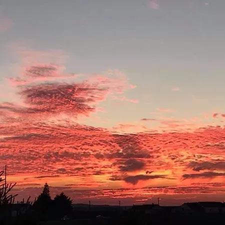 Bbmontejunto Nocleg ze śniadaniem 3*